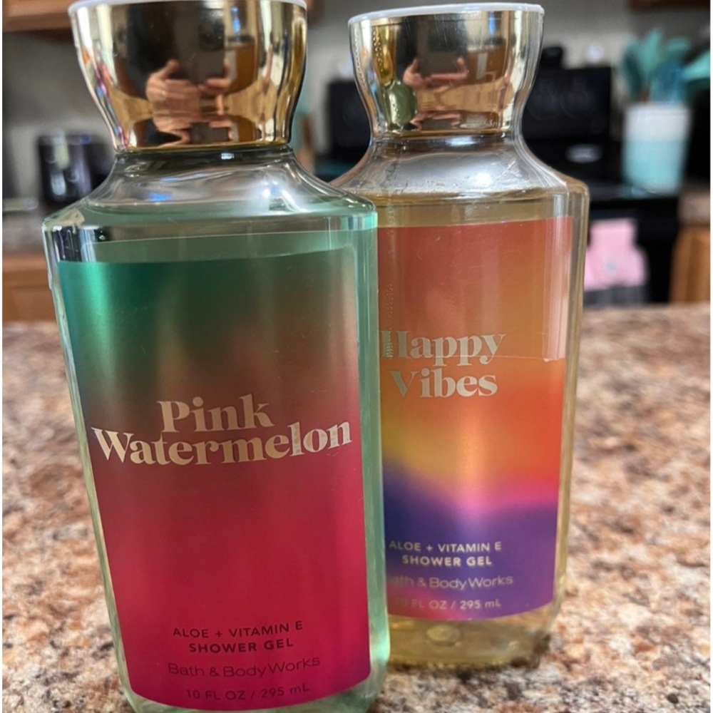 Bath and body works shower gels